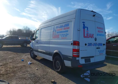 2017 Mercedes-Benz Sprinter 2500 Standard Roof V6 from USA, damaged, VIN WD3PE7CD4HP533294